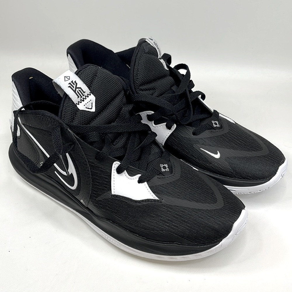 Nike Kyrie Low 5 TB Basketball Shoes Mens Size 11 Black White DO9617-002
